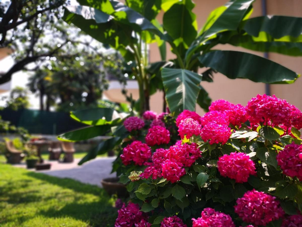 B&B Esmeralda Arco Exterior foto
